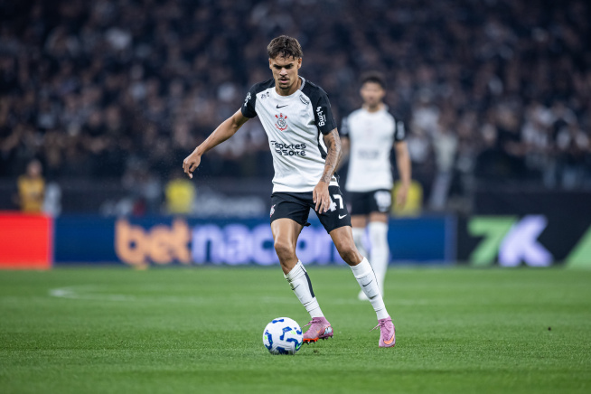 URGENTE: Zagueiro pode retornar ao Corinthians após ter seus exames médicos reprovados na Itália