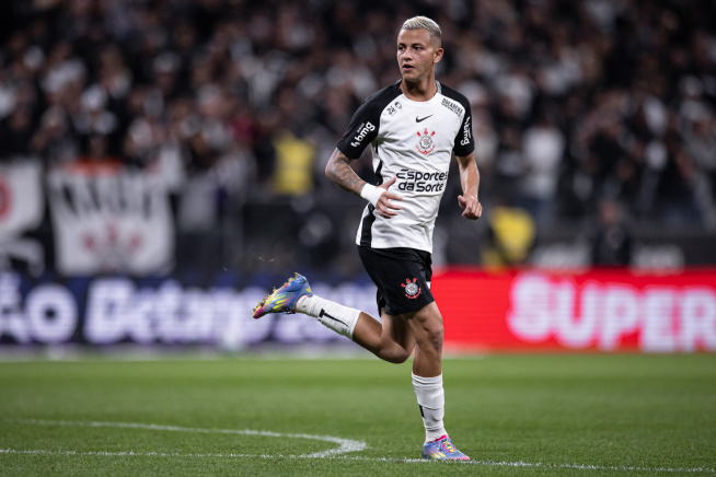 ESCALADOS! Confira a escalação do Corinthians para o jogo de hoje!