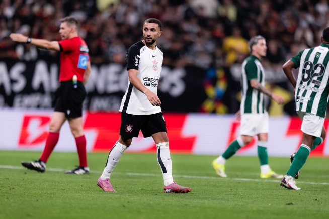 Entenda por que Labyad não foi relacionado pelo Corinthians para o clássico contra o Santos!