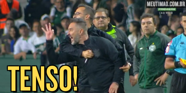 ¿Qué significa el gesto de Vitor Pereira para arbitrar el partido contra Curitiba?