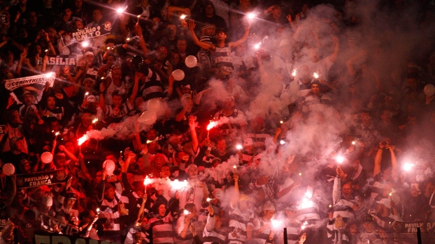 Torcida do Corinthians na Final da Libertadores