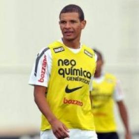 Wilian Aro est de volta ao Corinthians