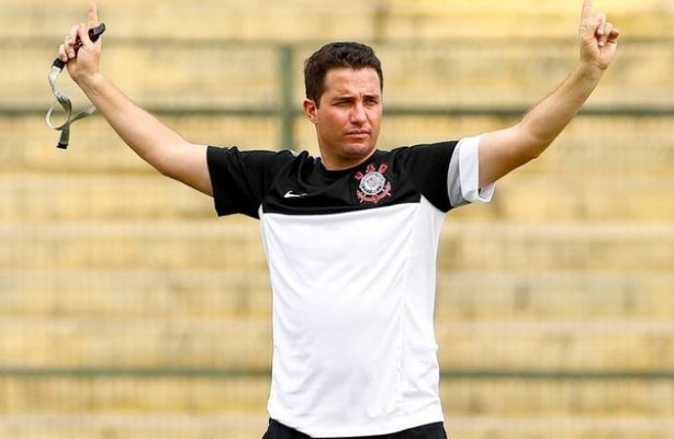 Osmar Loss, treinador do Corinthians