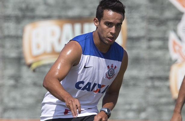Jadson treinando pelo Corinthians