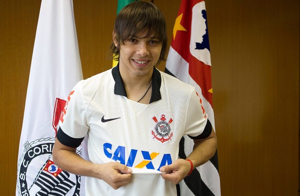 Angel Romero é o novo atacante do Corinthians