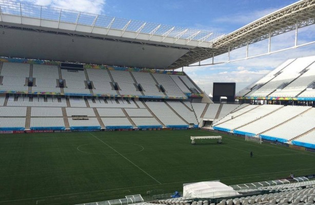 Arena Corinthians passa por ajustes para a abertura da Copa