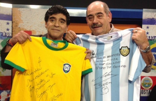 Maradona tieta o dolo Rivellino