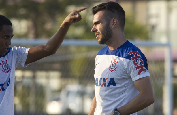 Bruno Henrique e Elias marcaram os gols do Corinthians na partida e comentaram sobre o empate