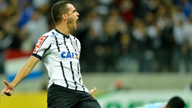 Renato Augusto quer o time focado e acredita que Atlético e Palmeiras serão adversário complicados