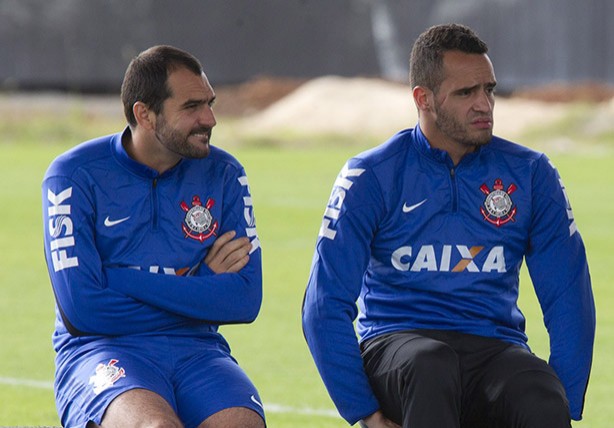 Renato Augusto acredita que Danilo ser seu par no meio campo do Corinthians
