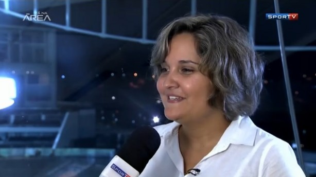Chris Lima, a dona da voz oficial da Arena Corinthians