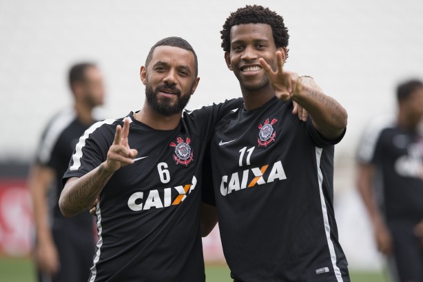 Corinthians e San Lorenzo se enfrentam na casa do Timo