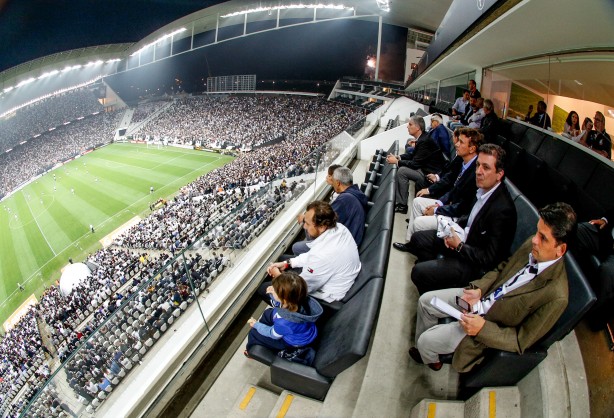 Arena Corinthians j tem 27% de cadeiras cativas reservadas