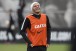 De volta ao time titular, F�bio Santos revela papo com Tite e Uendel