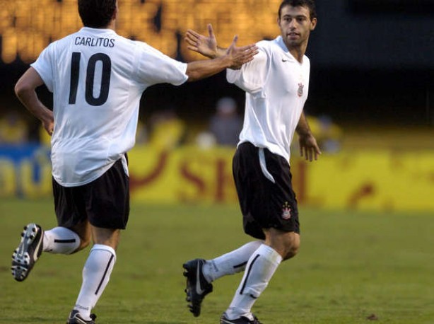 Tevez e Mascherano jogaram no Corinthians entre 2005 e 2006