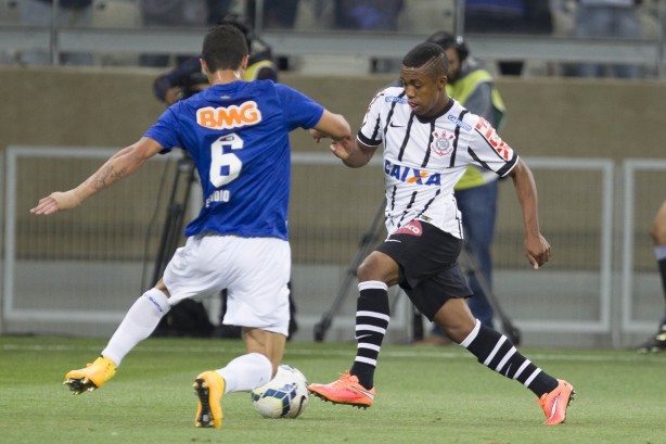 Vitria contra o Cruzeiro rendeu ao Timo bom aproveitamento como visitante