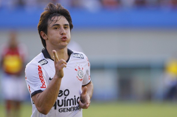 Willian, que integra o elenco atual do Cruzeiro,deixou seu nome marcado na histria do Corinthians