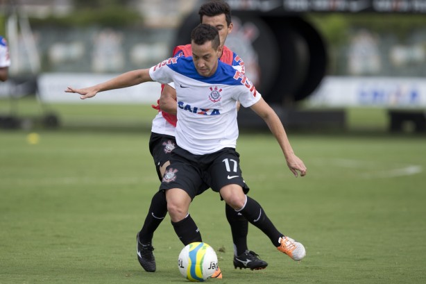 Rodriguinho deve voltar ao Corinthians na prxima semana