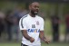 Vagner Love reclama de poucas chances e isolamento