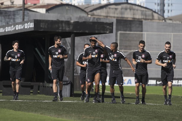 Corinthians iniciou preparao para enfrentar o lder do Brasileiro