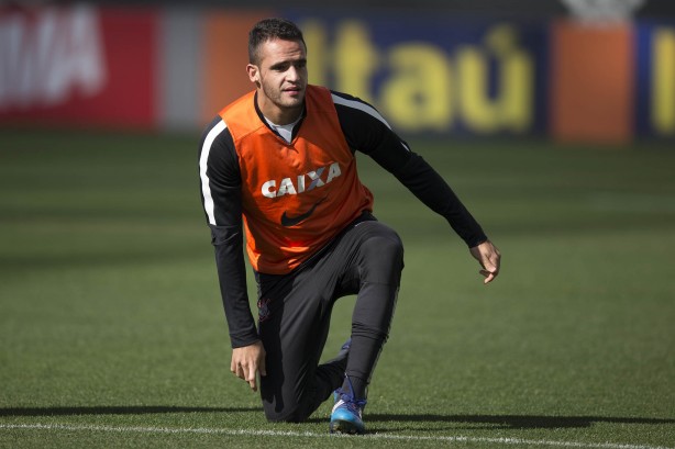 'Preparado' - Renato Augusto treinou e está confirmado para a partida contra clube que o revelou para o futebol