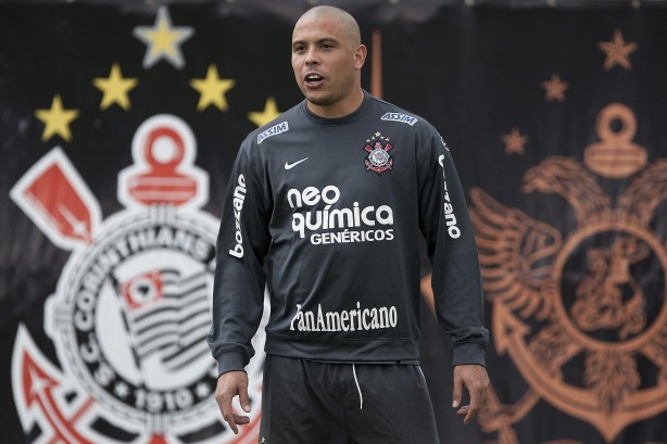 Ronaldo passou dois anos no Corinthians e conquistou dois ttulos
