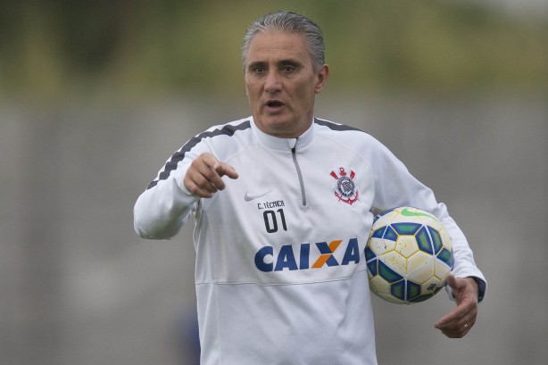 Tite confirma escalao do Corinthians contra o Atltico-PR