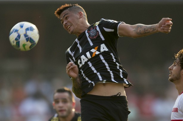 Com gol de Luciano, o Timo saiu na frente mas cedeu o empate contra o So Paulo, no Morumbi.