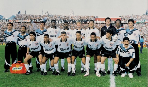 Corinthians foi campeo paulista contra o Palmeiras, em 1995