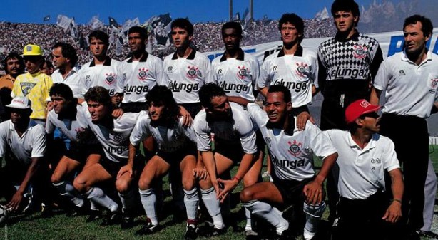 Em 1990, Corinthians conquistou seu primeiro ttulo do Campeonato Brasileiro