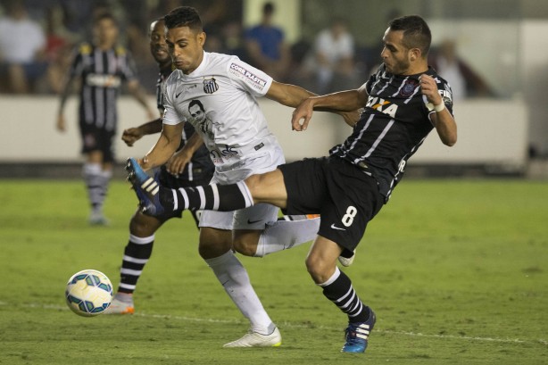 Na Vila Belmiro, Corinthians e Santos se enfrentam nesta quarta-feira