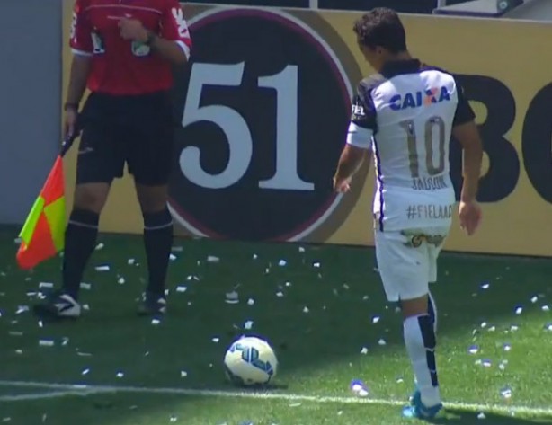 Com 14 gols marcados na temporada, Jadson se tornou o artilheiro do elenco do Corinthians