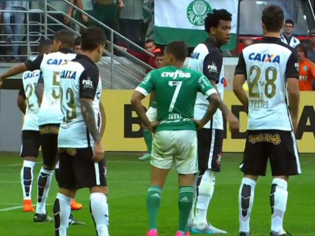 Corinthians e Palmeiras empataram em 3 a 3