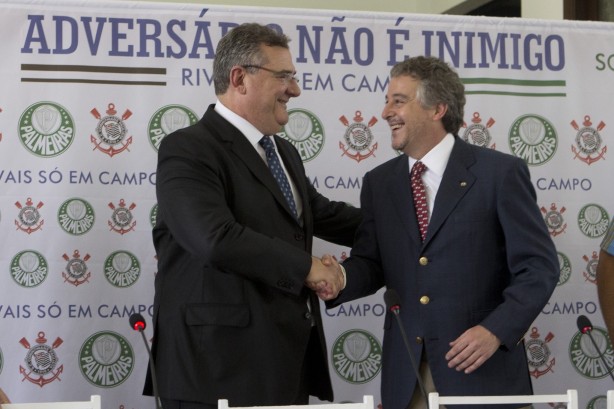 Em 2014, Timo e Palmeiras se uniram para em prol da paz antes do drbi