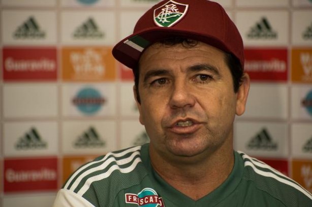O treinador do Fluminense evitou colocar a culpa pela derrota na arbitragem