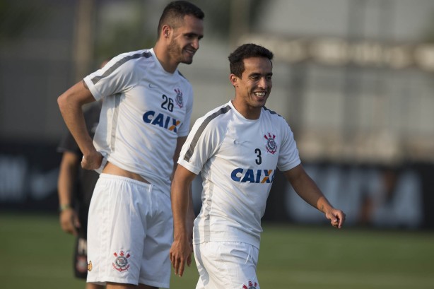 Dupla 'Renadson' brilhou no Corinthians no Brasileirão de 2015