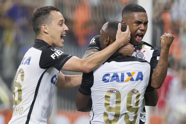 Corinthians venceu mais uma no Brasileirão