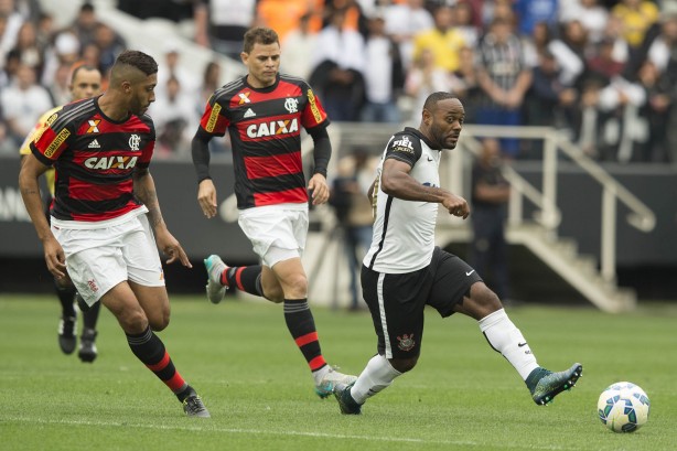 Neste domingo, o Corinthians venceu o Flamengo por 1 a 0