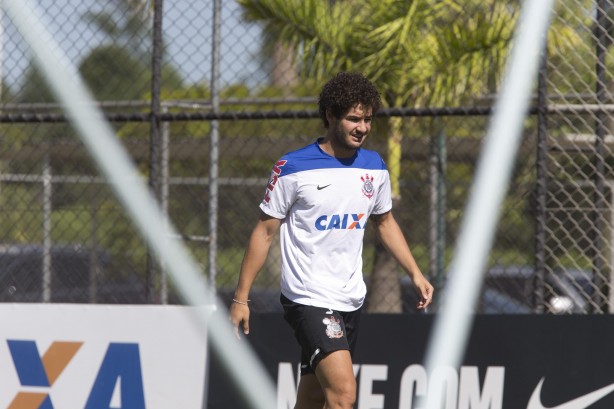 Alexandre Pato procura outro clube para atuar na temporada 2016
