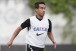 Depois da folga, Corinthians esbo�a time diferente para enfrentar o Ava�