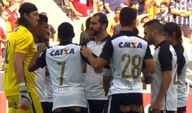Com gol de Romero no finalzinho da partida, o Timão conquistou a vitória na estreia do time no Paulistão 2016