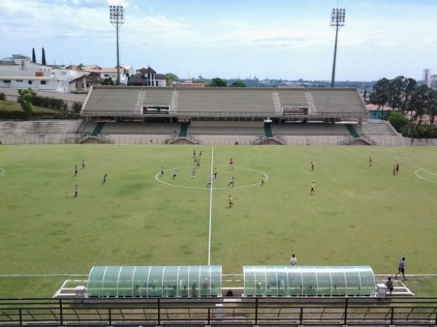 O estádio Walter Ribeiro é o palco do confronto entre São Bento e Corinthians