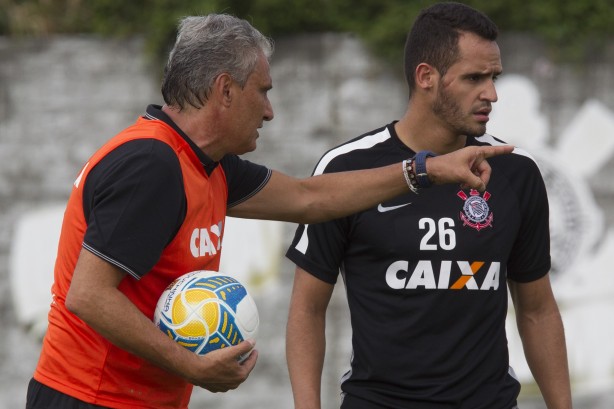 Sob comando de Tite, Renato Augusto foi destaque do Campeonato Brasileiro em 2015