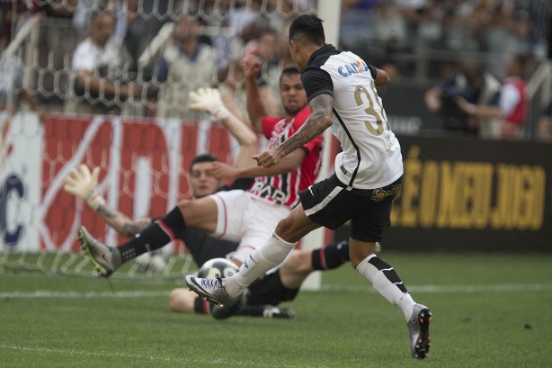 Além de levar goleada em termos de bilheteria, São Paulo perdeu único jogo feito contra o Timão no ano: 2 a 0, na Arena