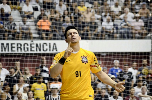 Experiente, Guitta vive a expectativa de disputar a Copa do Mundo de Futsal, na Colômbia