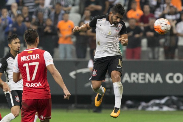 Guilherme soma dois gols com a camisa do Corinthians, ambos  na Arena