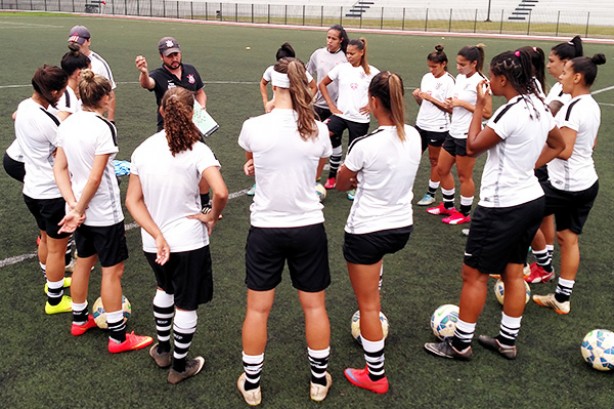 Equipe feminina do Corinthians voltou  ativa aps sete anos