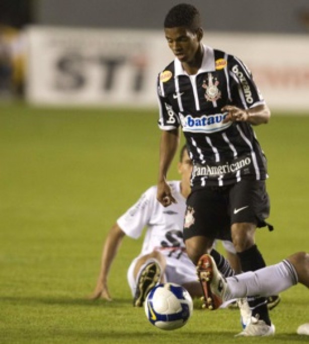 Jdson jogou no Corinthians em 2009 sob comando de Mano Menezes