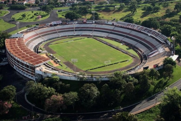 Torcedores pagaro caro por ingressos para duelo entre Botafogo e Corinthians