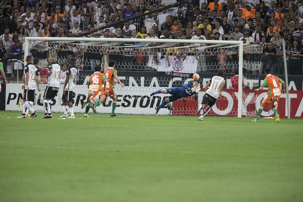 Corinthians atropelou Cobresal por 6 a 0 na Arena